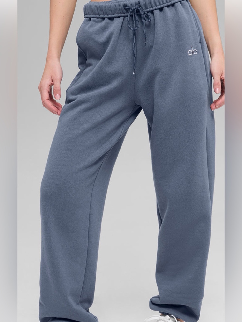 Accolade Sweatpant in Bluestone